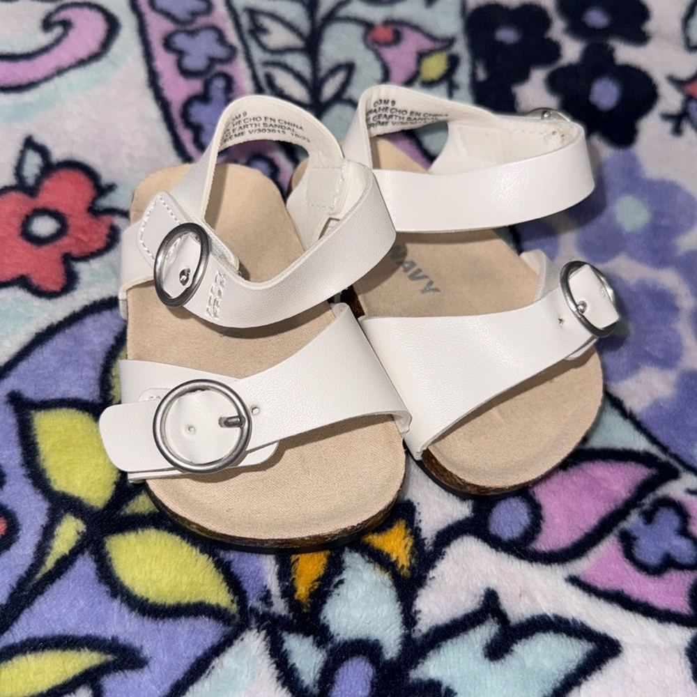 Old Navy White Kids Sandals with Silver Buckles
